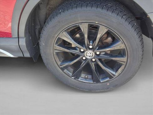 Used 2018 Toyota RAV4 Adventure AWD/4WD image 7