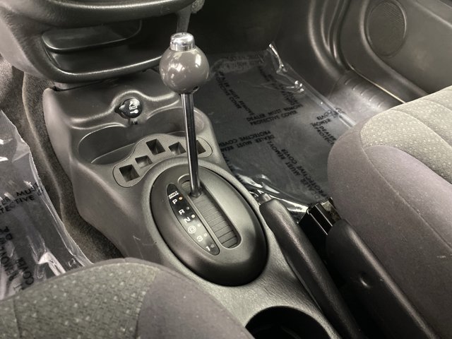 Used 2005 Chrysler PT Cruiser FWD image 21