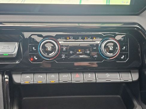 Used 2023 GMC Sierra 1500 AT4 w/ AT4 Premium Package image 34