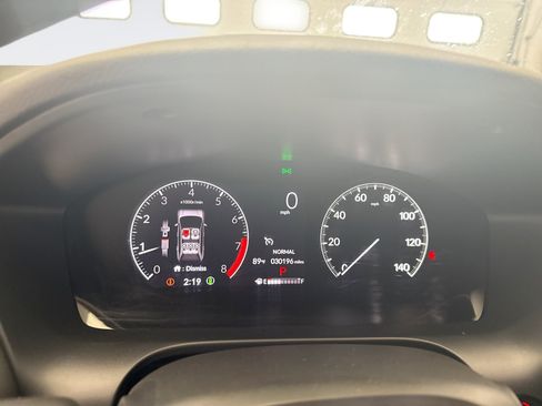 Used 2024 Honda HR-V Sport image 12