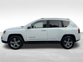 Used 2016 Jeep Compass High Altitude video 2