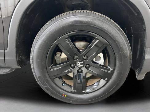 Used 2023 Honda Ridgeline Black Edition image 11