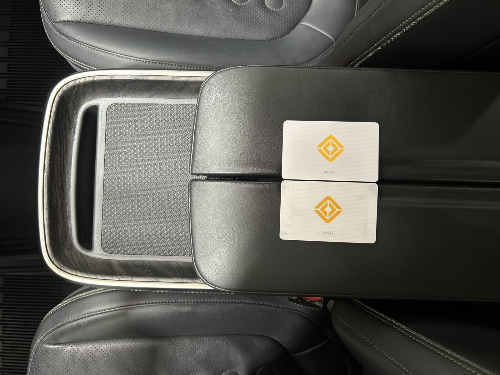 Used 2022 Rivian R1T Adventure AWD/4WD image 29