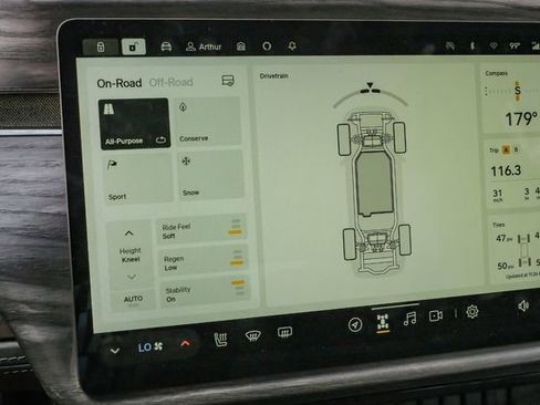 Used 2022 Rivian R1T Launch Edition image 37