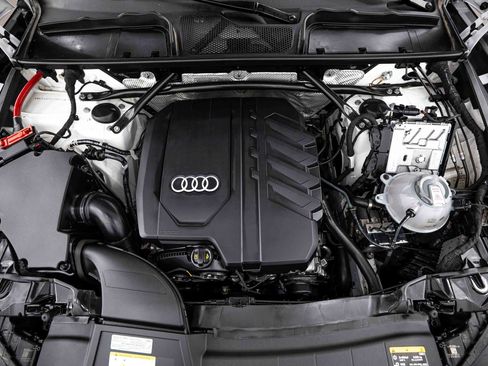 Certified 2023 Audi Q5 2.0T Premium Plus w/ Premium Plus Package AWD/4WD image 19