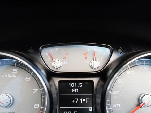 Used 2011 Audi R8 V8 image 25