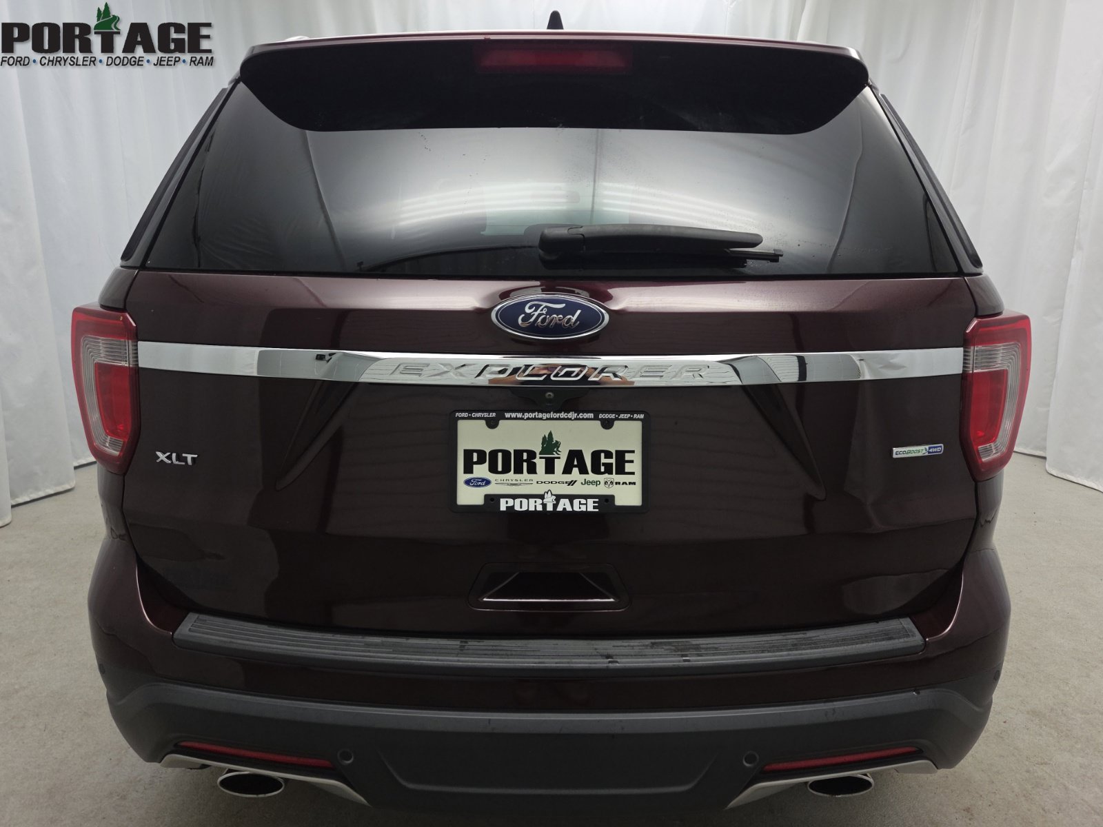 Used 2018 Ford Explorer XLT AWD/4WD image 5