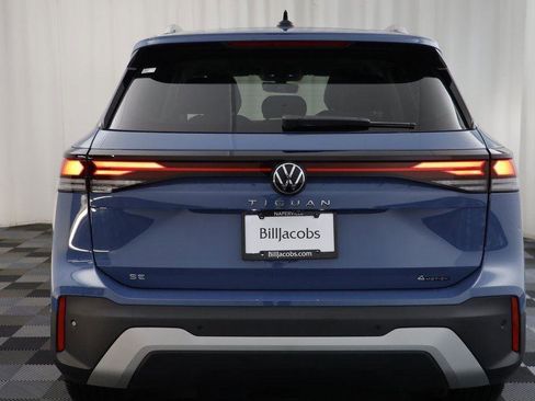 New 2026 Volkswagen Tiguan SE image 15