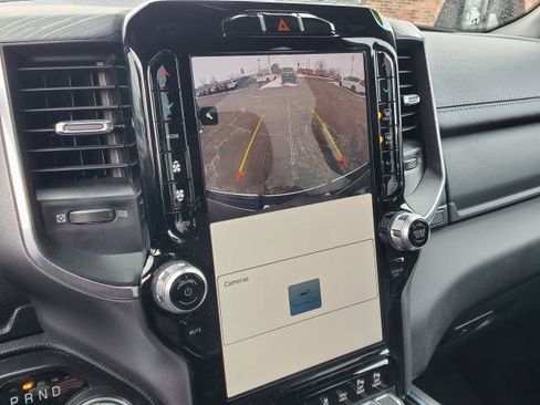 Used 2023 RAM 1500 Laramie image 17