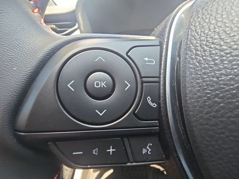 Used 2025 Toyota RAV4 SE AWD/4WD image 14
