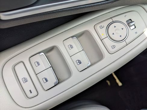 Used 2024 Hyundai Sonata SEL FWD image 48