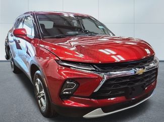 Used 2025 Chevrolet Blazer LT video 2