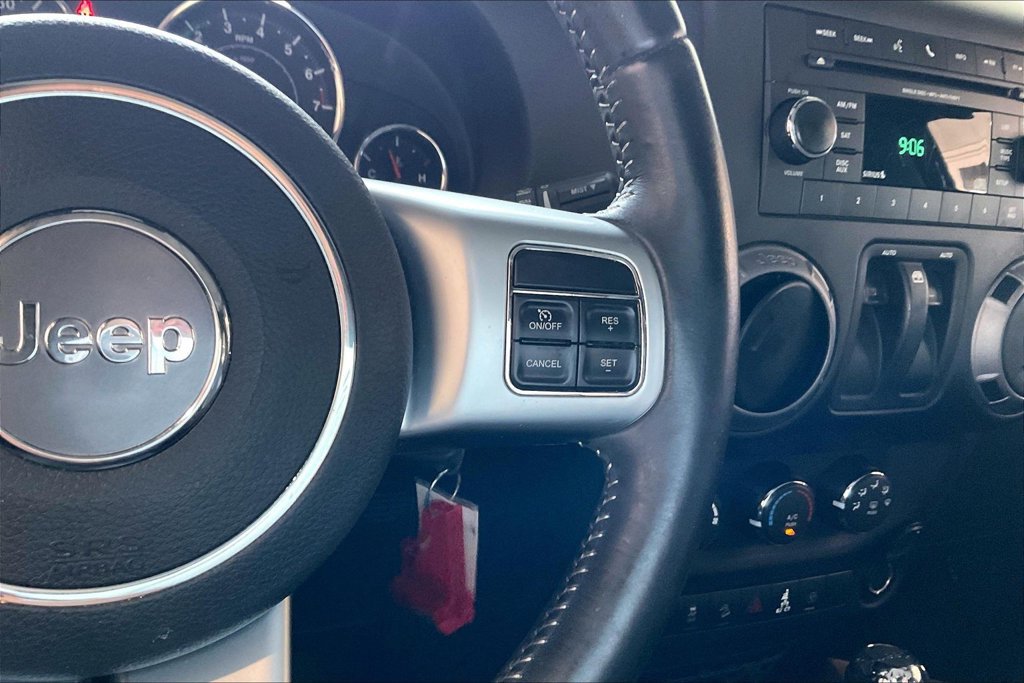 Used 2017 Jeep Wrangler Sport AWD/4WD image 9