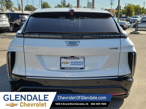 Certified 2024 Cadillac Lyriq Luxury image 13