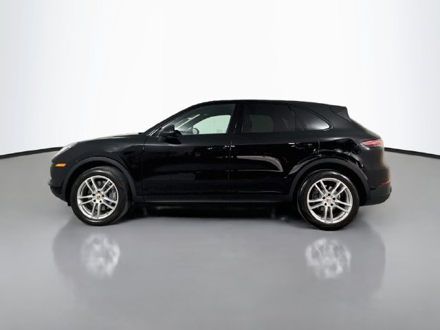 Used 2021 Porsche Cayenne AWD/4WD image 8