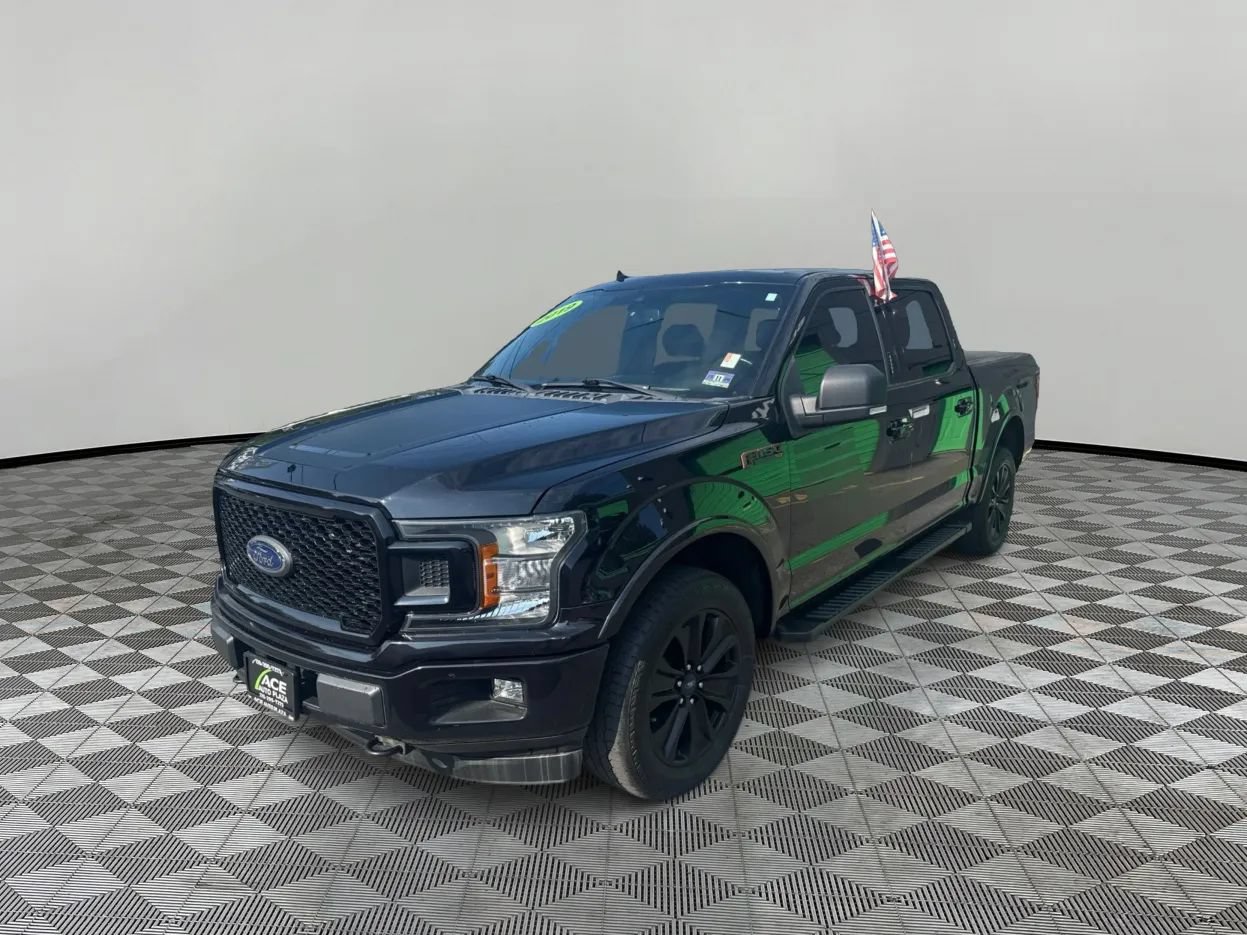 Used 2019 Ford F150 XLT w/ Equipment Group 302A Luxury AWD/4WD image 2