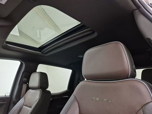 New 2026 GMC Sierra 1500 Denali image 19