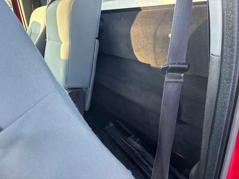 Used 2015 Ford F250 XL w/ Power Equipment Group image 20