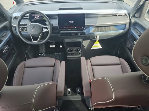 New 2025 Volkswagen ID. Buzz Pro S Plus image 14