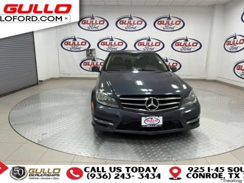 Used 2014 Mercedes-Benz C 250 Sedan image 3