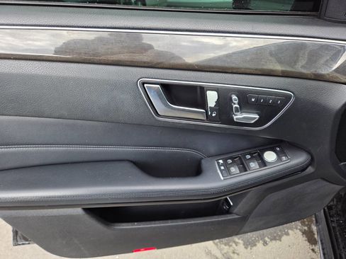 Used 2014 Mercedes-Benz E 350 Sedan image 8