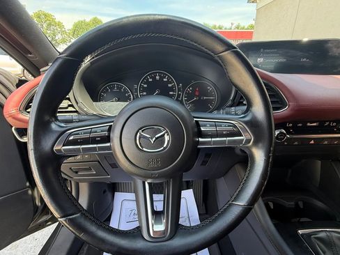 Used 2022 MAZDA MAZDA3 s FWD image 16