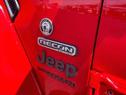 Used 2020 Jeep Wrangler Unlimited Rubicon w/ Quick Order Package 28Y Recon AWD/4WD image 31