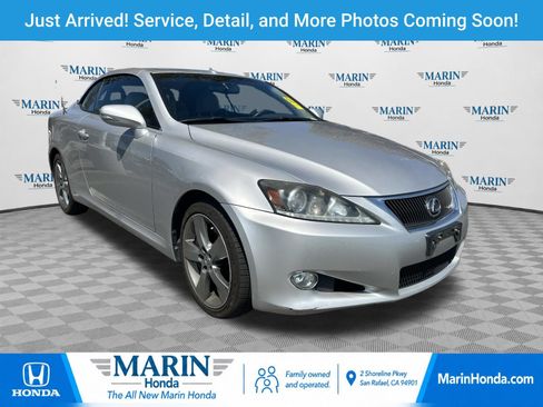 Used 2011 Lexus IS 350C w/ Luxury Pkg RWD image 1