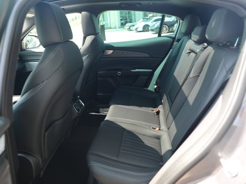 Used 2024 Maserati Grecale GT AWD/4WD image 42