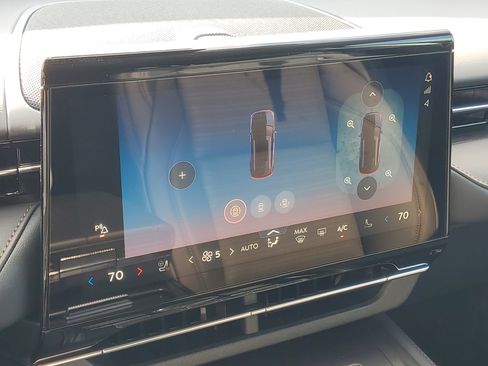 New 2026 Lincoln Nautilus Reserve w/ Jet Appearance Package AWD/4WD image 25