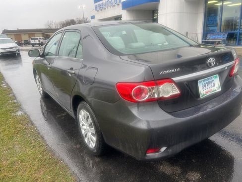 Used 2013 Toyota Corolla LE image 3