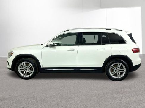 Used 2021 Mercedes-Benz GLB 250 4MATIC image 29