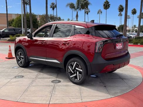 New 2026 Nissan Kicks SV w/ SV Premium Package image 5