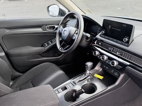 Certified 2024 Honda Civic LX image 32