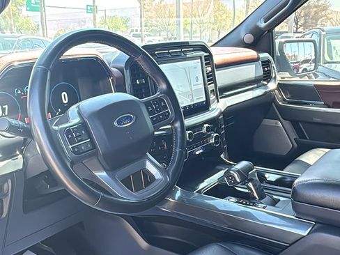 Used 2022 Ford F150 Lariat AWD/4WD image 18