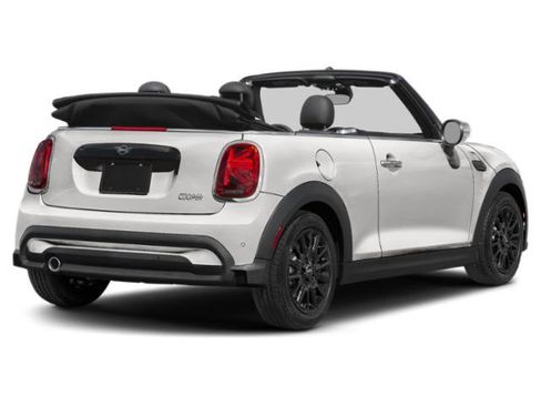 Used 2024 MINI Cooper S FWD image 3