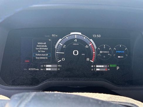 Used 2023 Toyota Sequoia Platinum AWD/4WD image 11