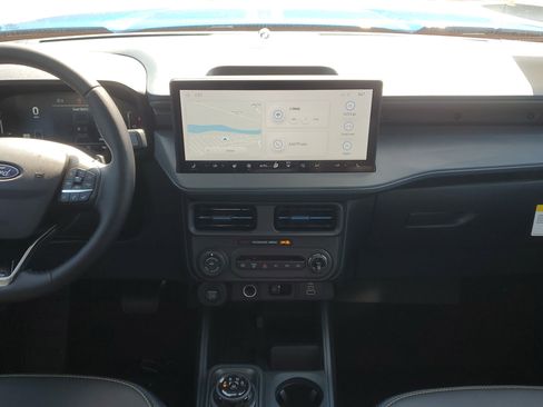 New 2025 Ford Maverick Lobo image 26