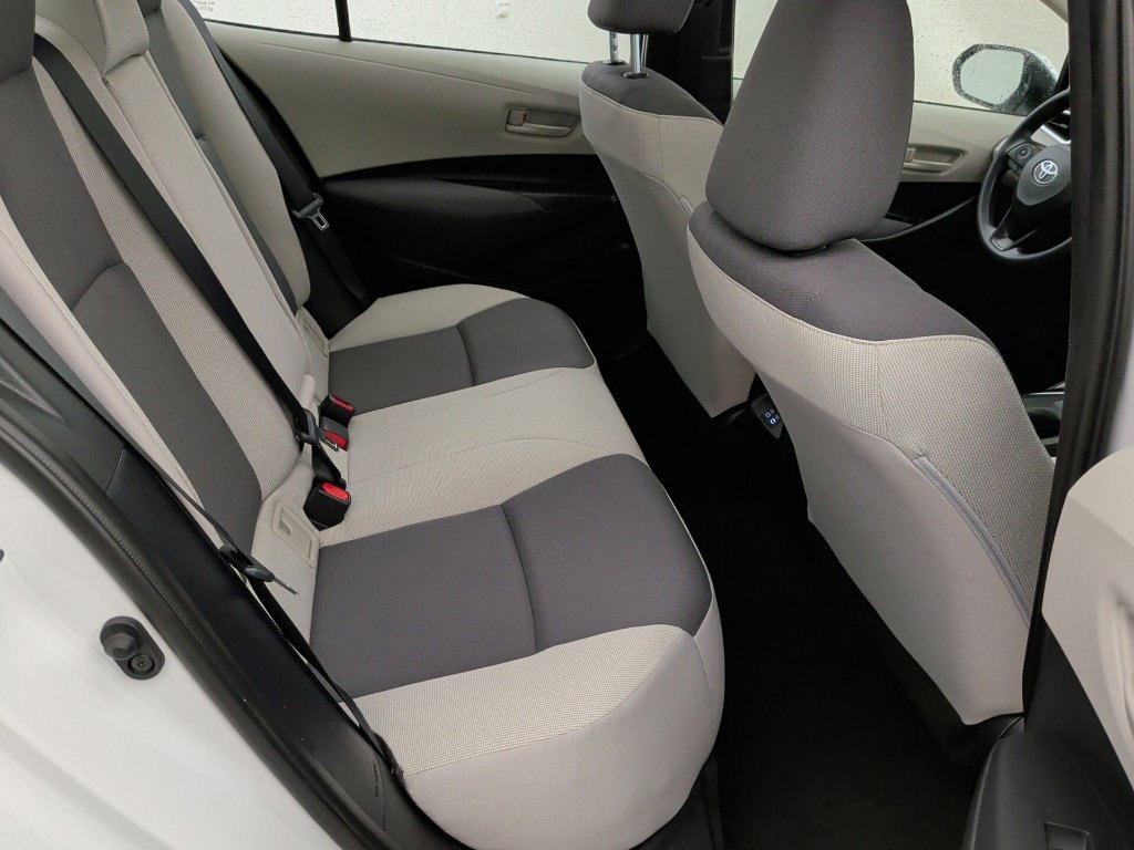 Used 2024 Toyota Corolla LE FWD image 18