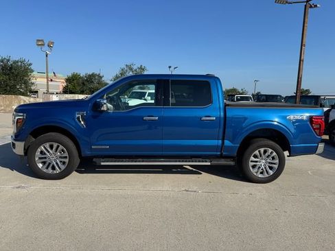 Used 2025 Ford F150 Lariat w/ Equipment Group 501A Mid AWD/4WD image 5