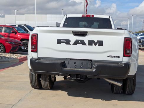 New 2026 RAM 3500 Tradesman AWD/4WD image 4