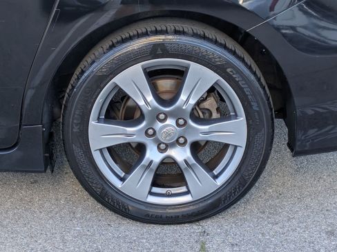 Used 2017 Toyota Sienna SE FWD image 9