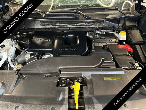 Used 2025 Nissan Murano SV AWD/4WD image 23