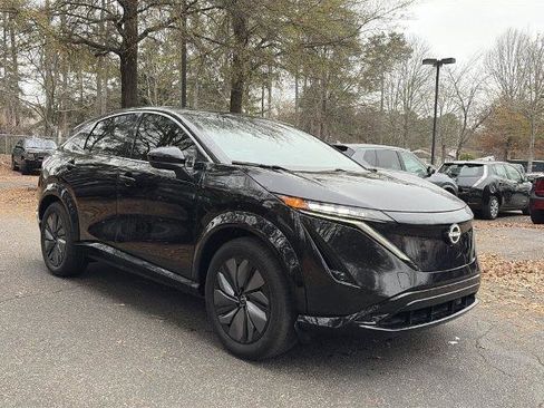 Certified 2023 Nissan Ariya FWD image 7