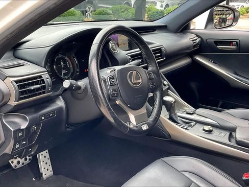 Used 2018 Lexus IS 300 F Sport w/ F Sport Package RWD image 18
