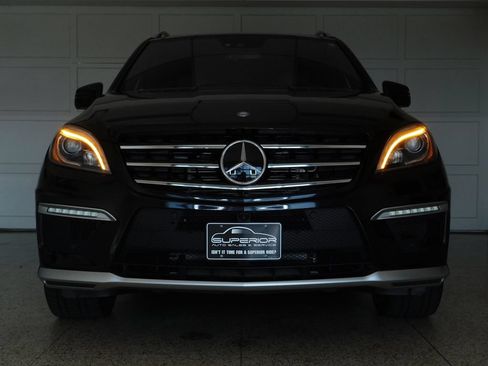 Used 2014 Mercedes-Benz ML 63 AMG 4MATIC image 11