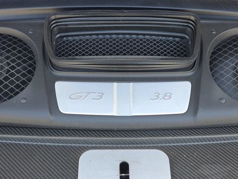 Used 2015 Porsche 911 GT3 RWD image 30