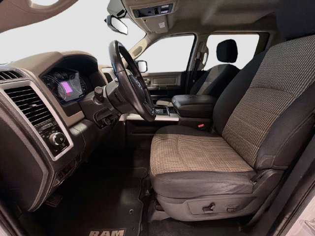 Used 2012 RAM 1500 Big Horn w/ Luxury Group AWD/4WD image 16
