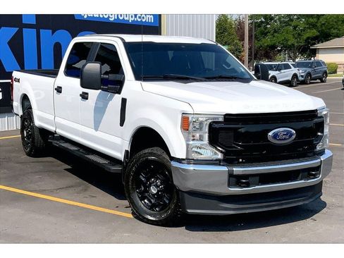 Used 2022 Ford F350 XL AWD/4WD image 2