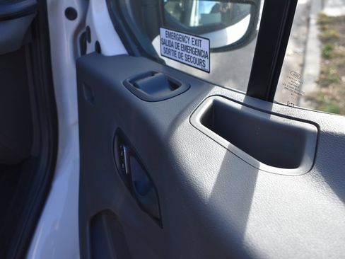 Used 2024 Ford Transit 350 XLT image 22